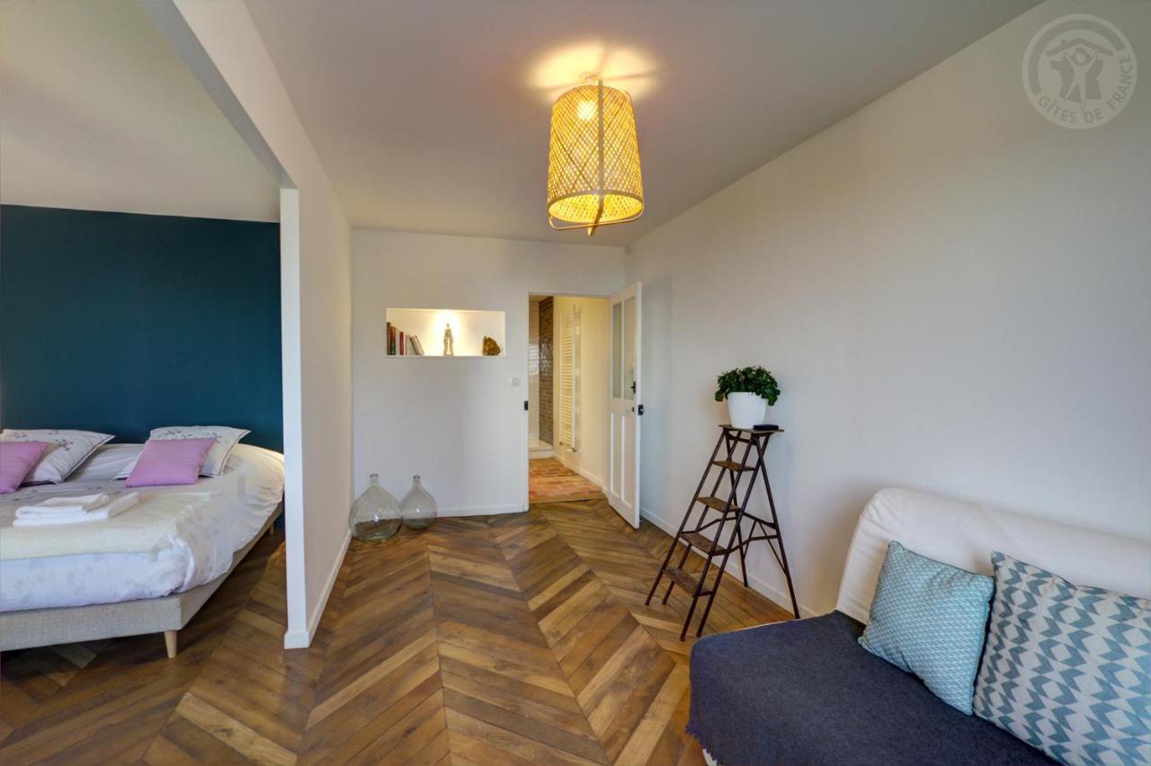La Ferme Des Galoches Bed & Breakfast Villemontais Екстериор снимка
