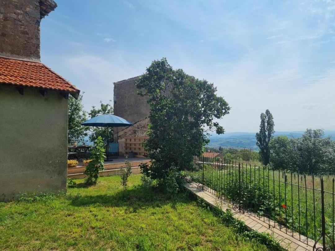La Ferme Des Galoches Bed & Breakfast Villemontais Екстериор снимка